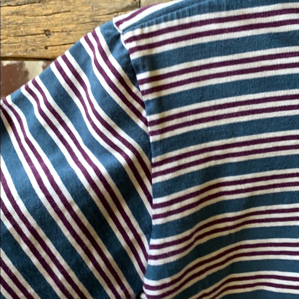 Stripped Tee - Picture 2 of 4